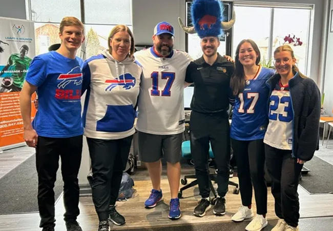 How to Avoid Back Pain While Shoveling Snow